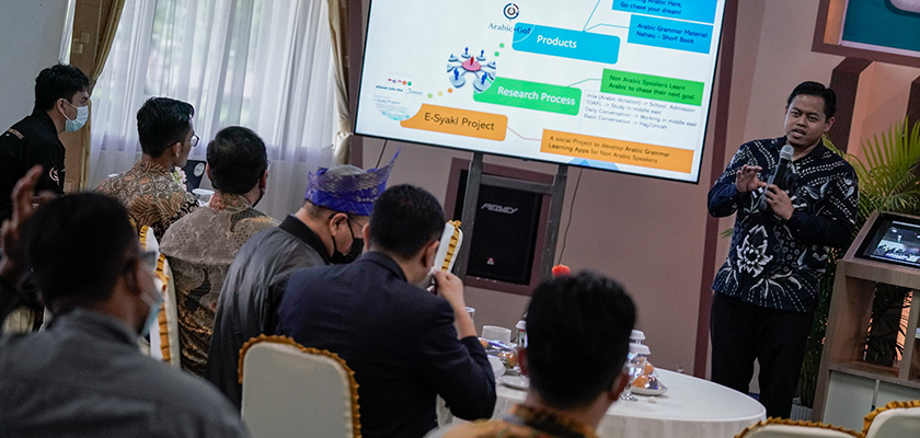 Gambar Diskusi Riset Kolaborasi, Perusahaan Malaysia Tertarik Lagi Jadi Investor di PCR