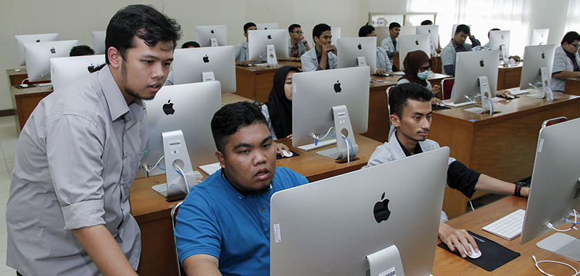 Gambar Tiga Belas Mahasiswa Politeknik Mersing Johor Belajar di Politeknik Caltex Riau