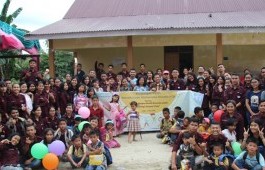 Berbagi Kasih Kepada Sesama, PMK PCR Kunjungan Kasih ke Panti Asuhan