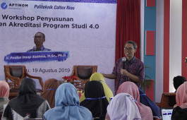 Kalaborasi dengan PCR, APTIKOM Gelar Workshop Penyusunan Instrumen Akreditasi Program Studi 4.0