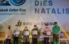 Peringati 20 Tahun, PCR Berikan Penghargaan kepada Industri, Sekolah dan Pemerintah
