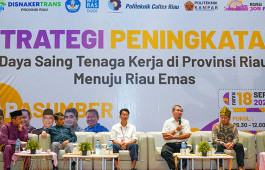 Tantangan Triple Disruption: Strategi SDM Riau Menuju Era Emas