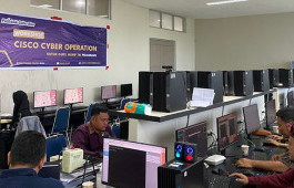 Tim PKM Teknik Informatika Berikan Workshop Cisco Cyber Operation untuk guru guru MGMP TIK Pekanbaru