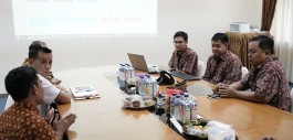 Gambar Kembangkan Sistem Informasi, Pasca Sarjana Universitas Riau Jalin Kerjasama dengan PCR