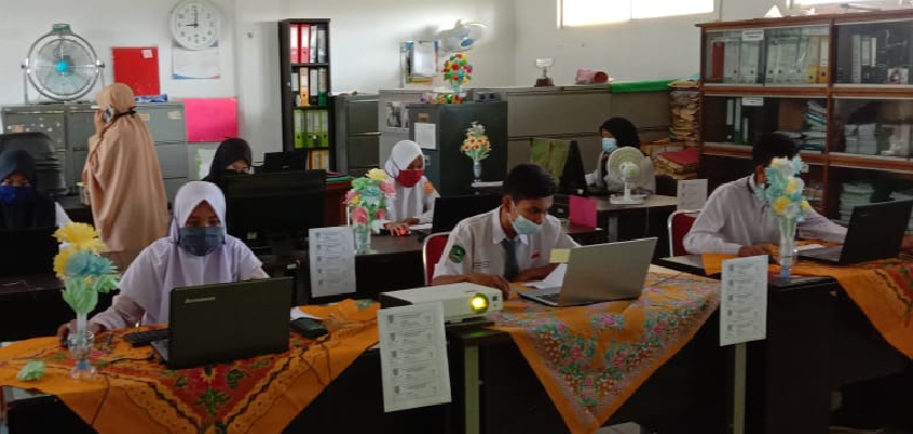 Cover 49 Siswa Rohil Ikuti Ujian Seleksi Beasiswa Kerja Sama Pemkab Rohil dan Politeknik Caltex Riau