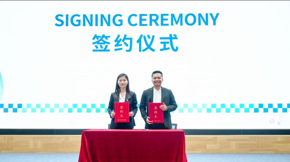 Cover PCR Perkuat Kerja Sama Internasional dengan China POCY Group Co., Ltd