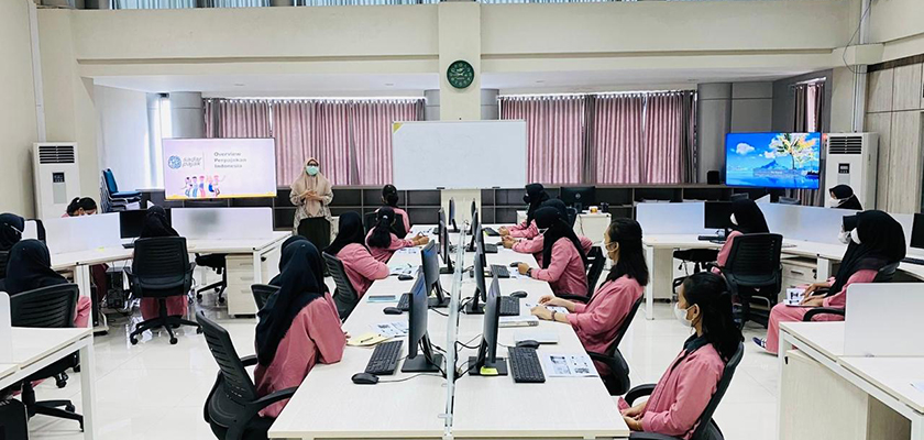 Cover Akuntansi PCR Berikan Workshop Laporan Keuangan berbasis Standar Akuntansi Keuangan ke Siswa SMKN 7 Pekanbaru