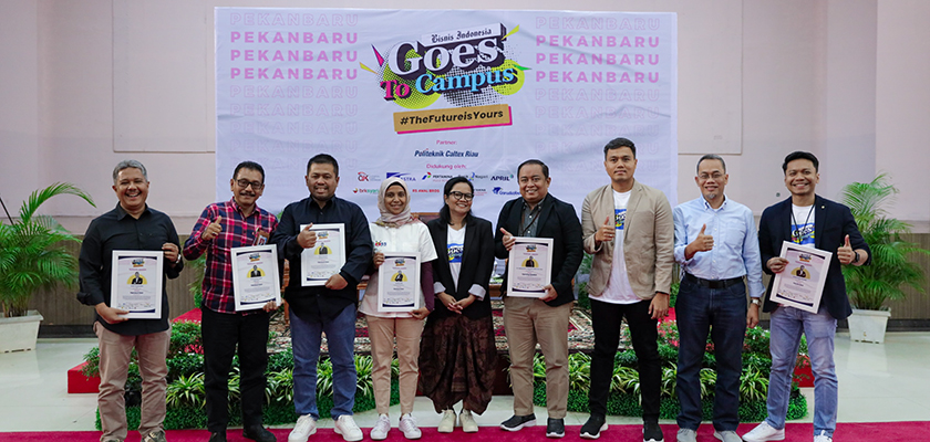 Cover Bisnis Indonesia Goes to Campus 2023 Hadir di PCR, Perluas Literasi Leadership dan Green Economy