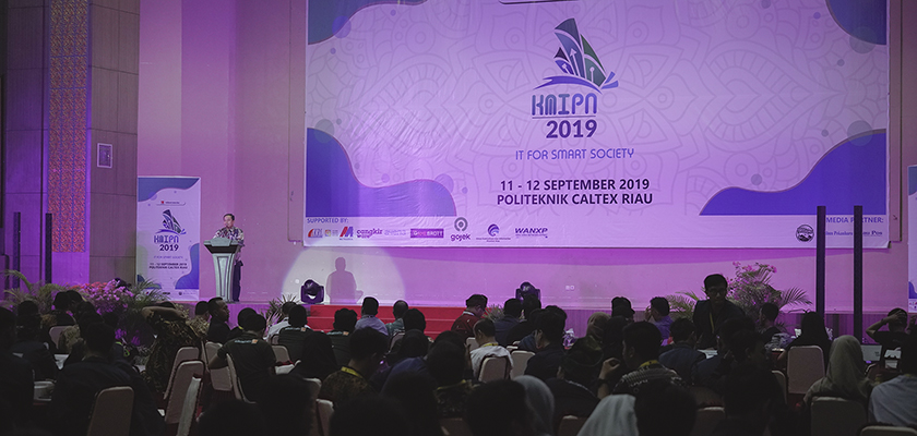 Cover Dibuka Resmi Direktur PCR, 21 Politeknik Se-Indonesia Siap Berkompetisi di KMIPN 2019