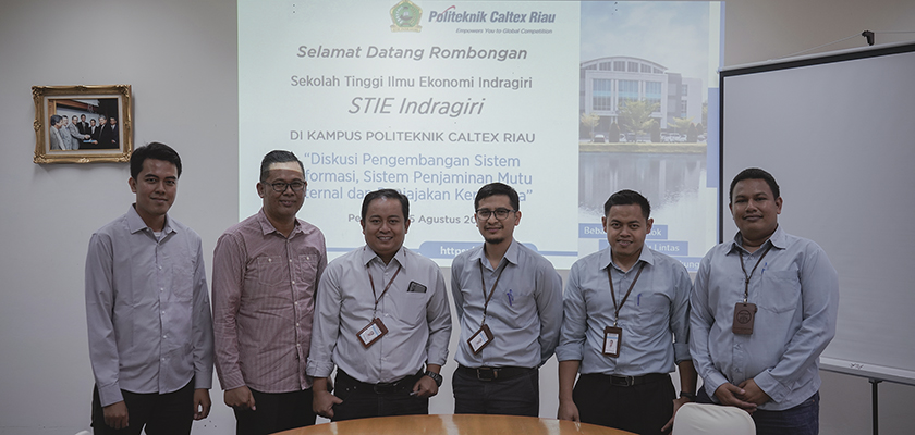 Cover Diskusi Pengembangan Sistem Informasi, STIE Indragiri Studi Banding ke PCR