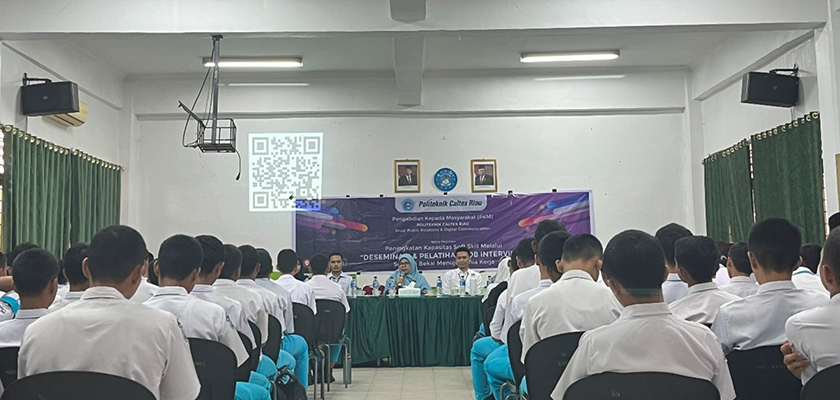 Cover Dosen PCR Berikan Pelatihan Peningkatan Kapasitas Soft Skill di SMKS YPPI Tualang