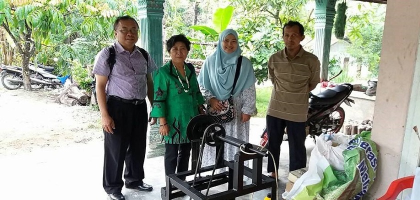 Cover Dosen PCR Jadi Pemenang Pengabdian Masyarakat Dana Dikti 2016