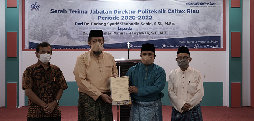 Cover Dr. Mohammad Yanuar Resmi Jabat Direktur Politeknik Caltex Riau periode 2020 - 2022