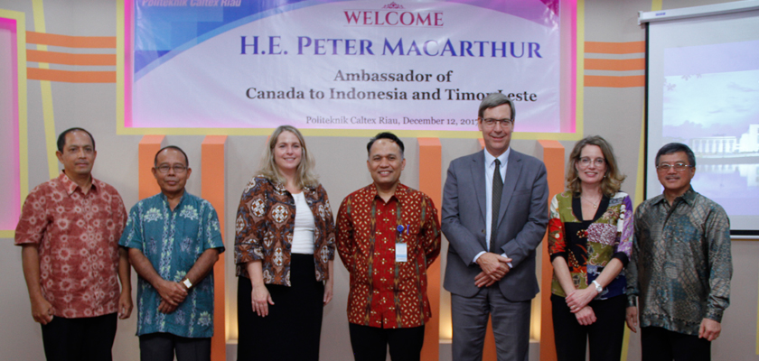 Cover Kunjungi PCR, Duta Besar Kanada Puas Dengan Program PEDP