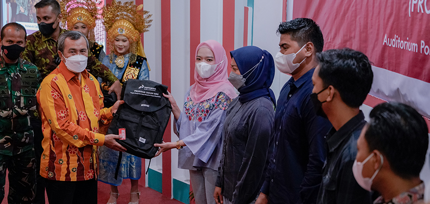 Cover Kolaborasi dengan PCR, PHR WK Rokan Taja Pelatihan-Sertifikasi guna Tingkatkan Keterampilan Warga Riau