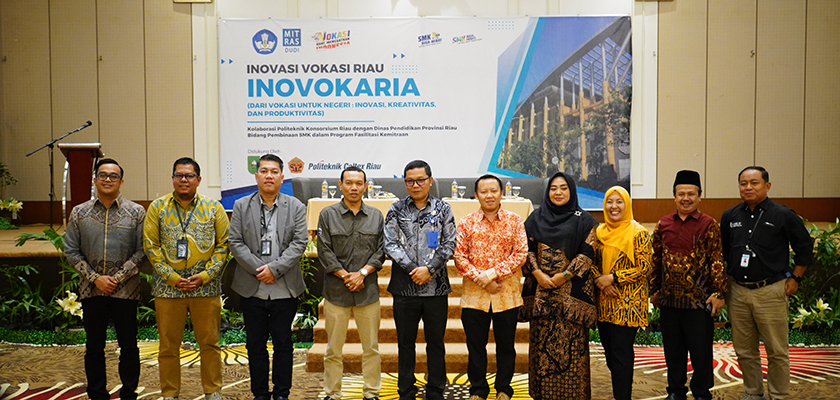 Cover NOVOKARIA 2024, Semangat Inovasi Vokasi Untuk Negeri