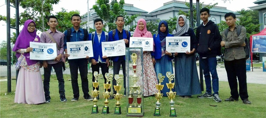 Cover PCR Borong Prestasi Pada Olimpiade Teknologi Informasi dan Komunikasi (OTIK) 2016