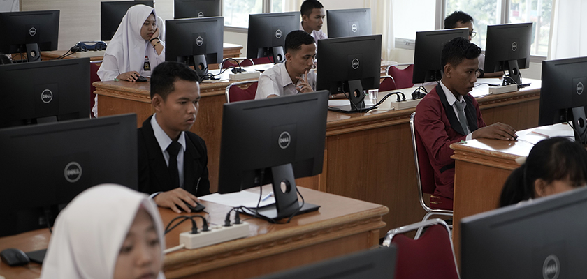 Cover PCR Kembali Lakukan Seleksi Beasiswa Prestasi YPCR Terhadap Calon Mahasiswa Baru 2020