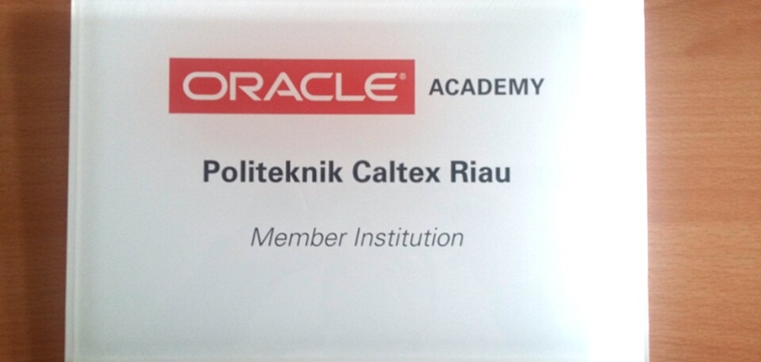 Cover PCR Resmi Menjadi Member Institution dari Oracle Academy