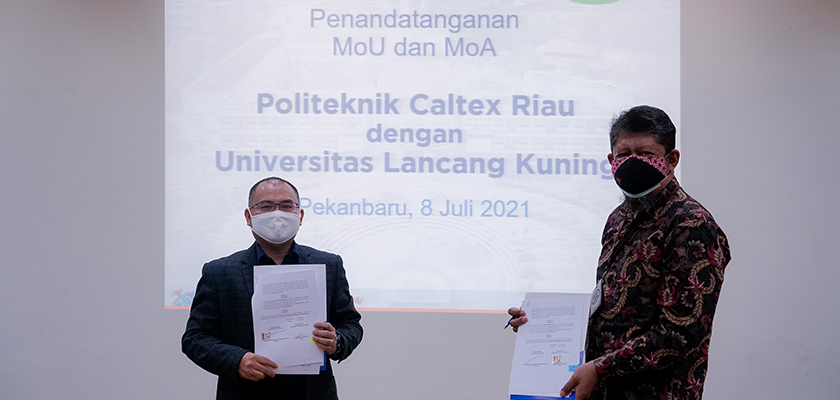 Cover PCR dan Unilak Sepakat Jalin Kerja Sama