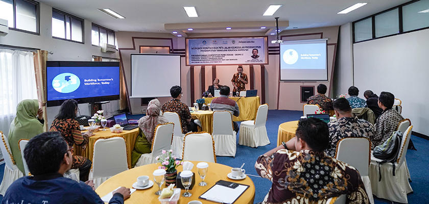 Cover PSTRK PCR Gelar Workshop Pemuktahiran Peta Jalan Keunggulan Program Studi