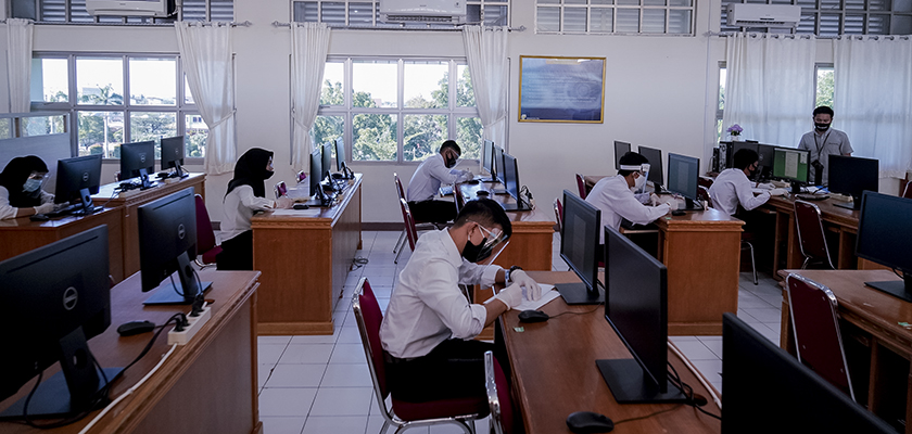 Cover Pemprov Riau siapkan Kuota 30 Beasiswa Bidikmisi dan 10 Beasiswa Tahfidz pada Penerimaan Mahasiswa Baru PCR 2021