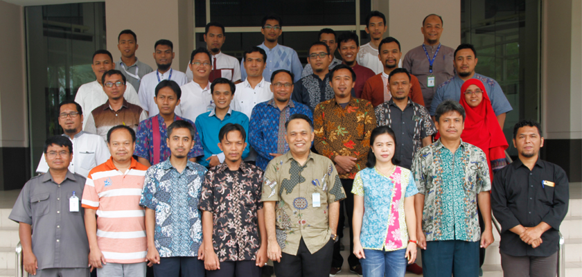 Cover Program Retooling : PCR Lakukan Penutupan Pelatihan Sertifikasi Mikrotik dan LabView