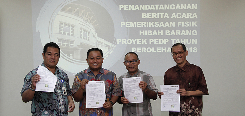 Cover Tim Pemeriksa Ditjen Belmawa dan PMU PEDP Periksa 508 Barang Hibah Proyek PEDP 2018 Politeknik Caltex Riau
