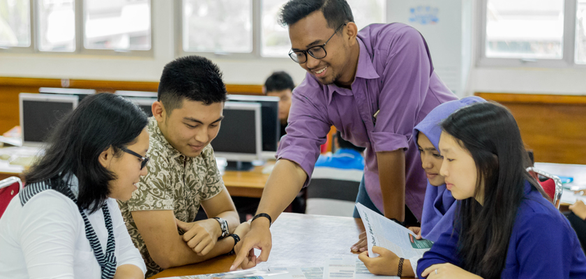 Cover Ujian Tengah Semester (UTS) Semester Genap 2016/2017