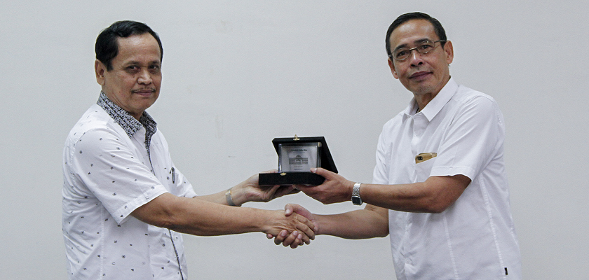 Cover Universitas Islam Riau Kunjungi Politeknik Caltex Riau untuk Studi Banding Pengelolaan Keuangan dan Tracer Study Alumni