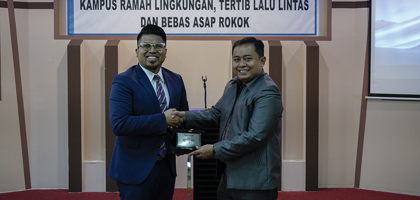 Cover Universiti Teknologi Mara (UiTM) Malaysia Kunjungi Politeknik Caltex Riau