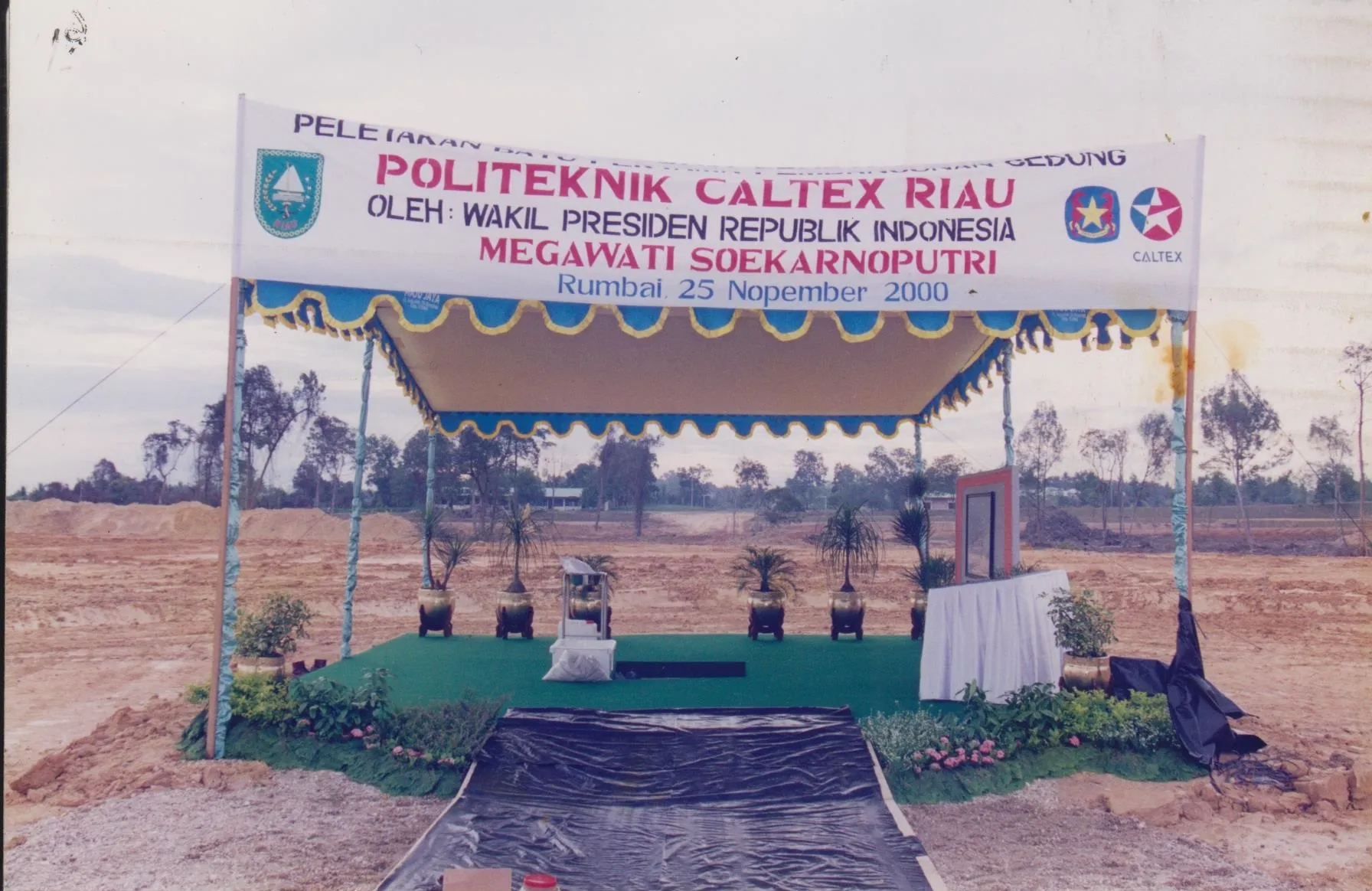Pendirian Politeknik Caltex Riau tahun 2000