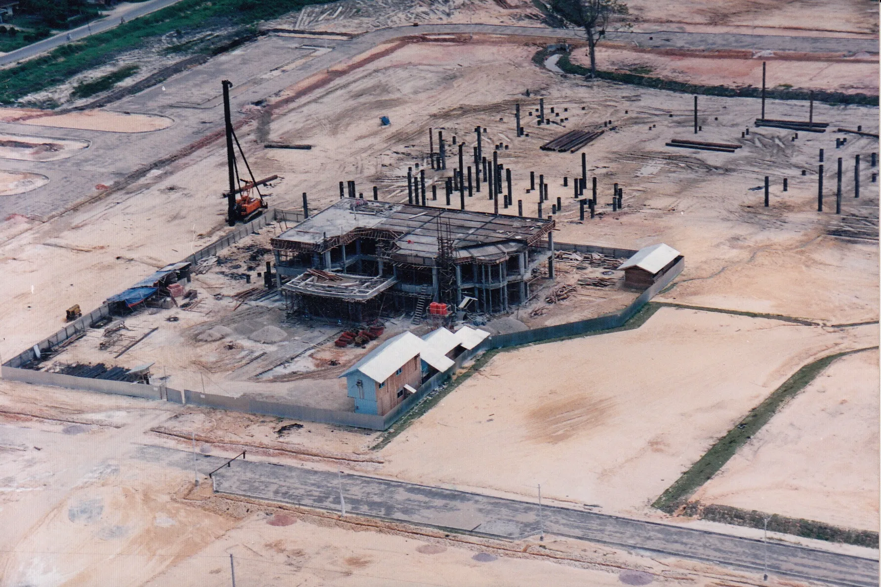 Pendirian Politeknik Caltex Riau tahun 2000